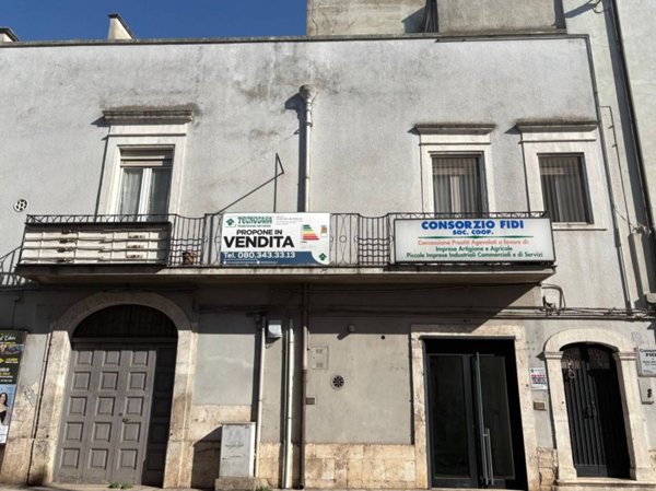 casa indipendente in vendita a Gioia del Colle in zona Monte Sannace