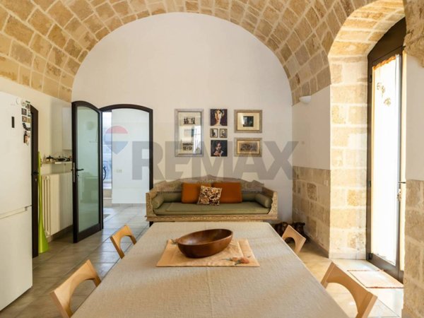 casa indipendente in vendita a Gioia del Colle in zona Monte Sannace