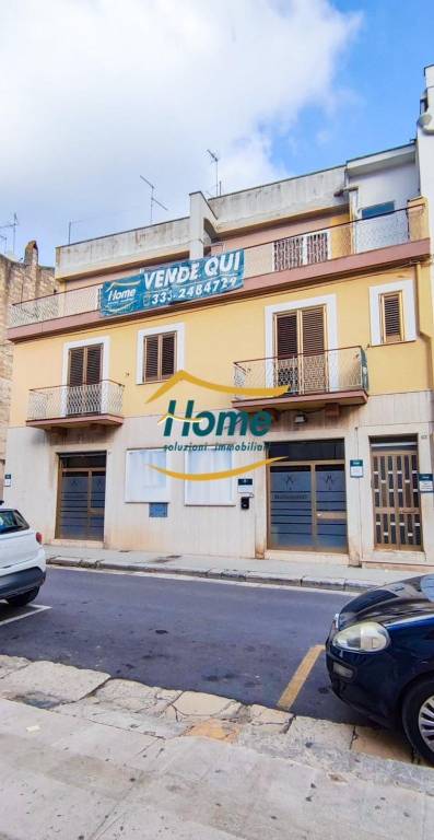 casa indipendente in vendita a Gioia del Colle