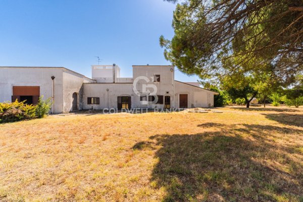 casa indipendente in vendita a Gioia del Colle