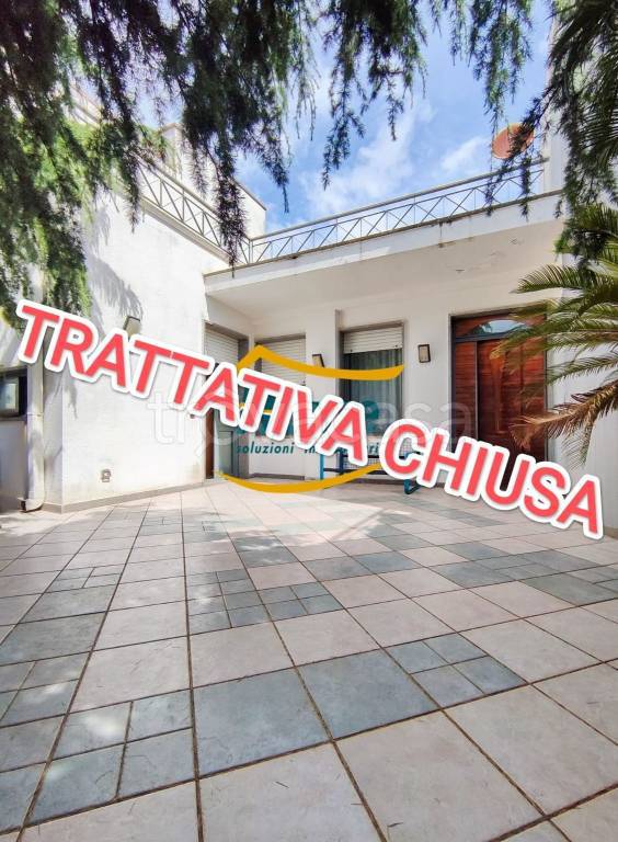 casa indipendente in vendita a Gioia del Colle in zona Monte Sannace