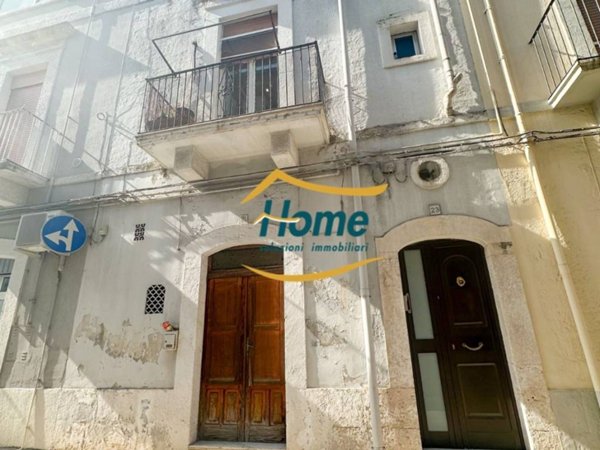 casa indipendente in vendita a Gioia del Colle