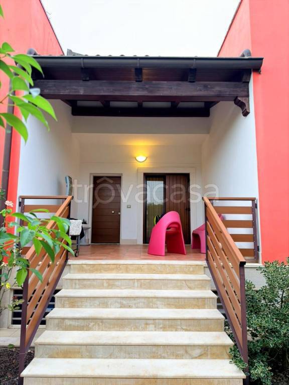 casa indipendente in vendita a Gioia del Colle in zona Monte Sannace