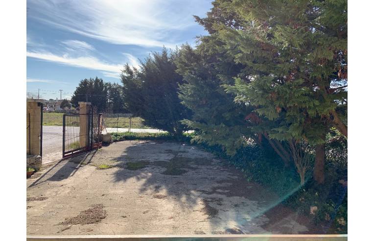 casa indipendente in vendita a Gioia del Colle in zona Monte Sannace