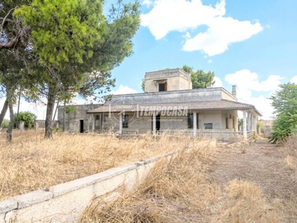 casa indipendente in vendita a Gioia del Colle