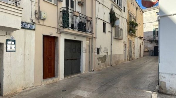 casa indipendente in vendita a Gioia del Colle