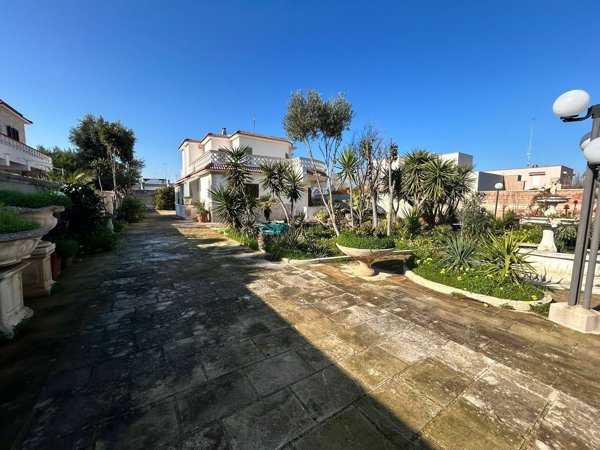 casa indipendente in vendita a Giovinazzo