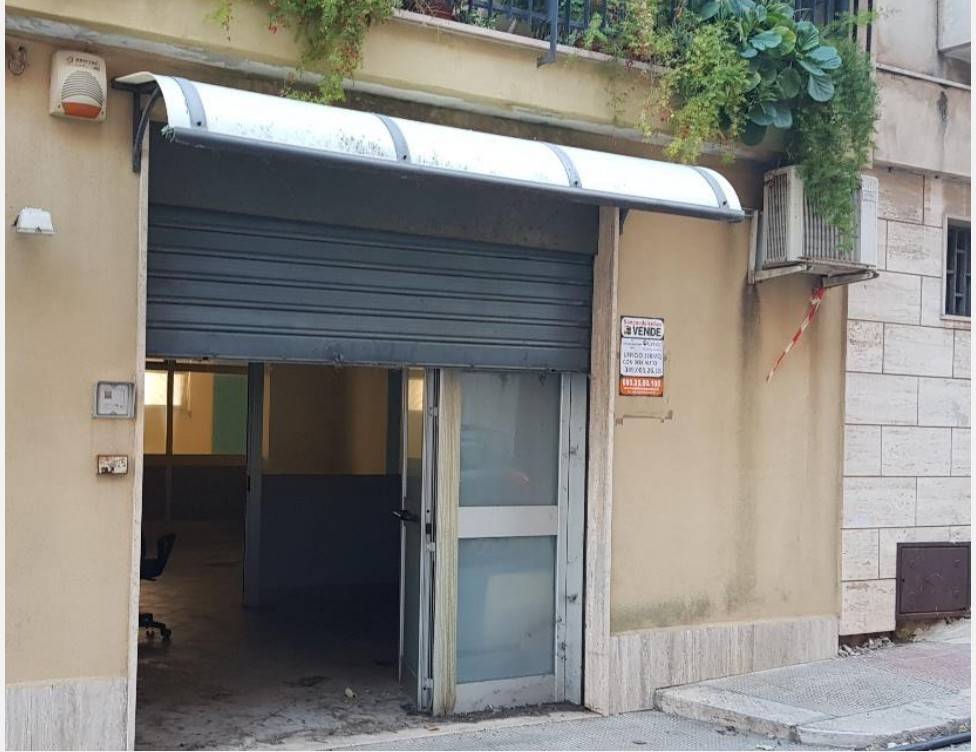 ufficio in vendita a Giovinazzo