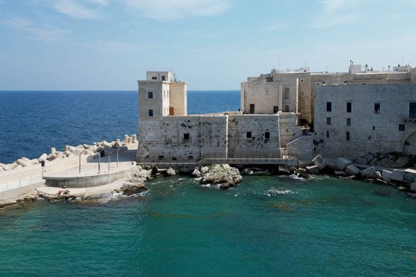 pentavano in vendita a Giovinazzo