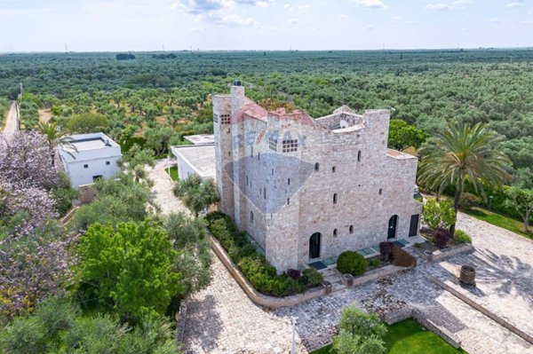 negozio in vendita a Giovinazzo