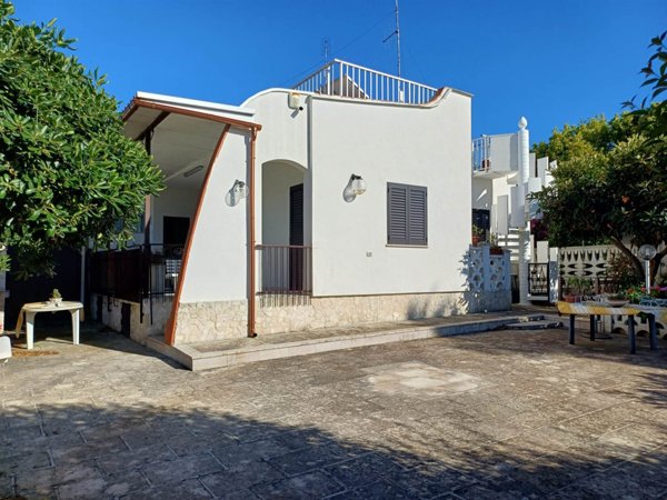 casa indipendente in vendita a Giovinazzo