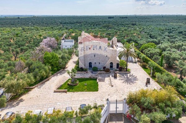 negozio in vendita a Giovinazzo
