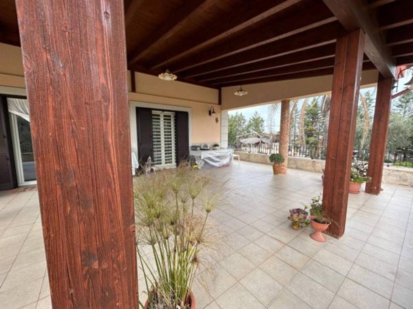 casa indipendente in vendita a Giovinazzo