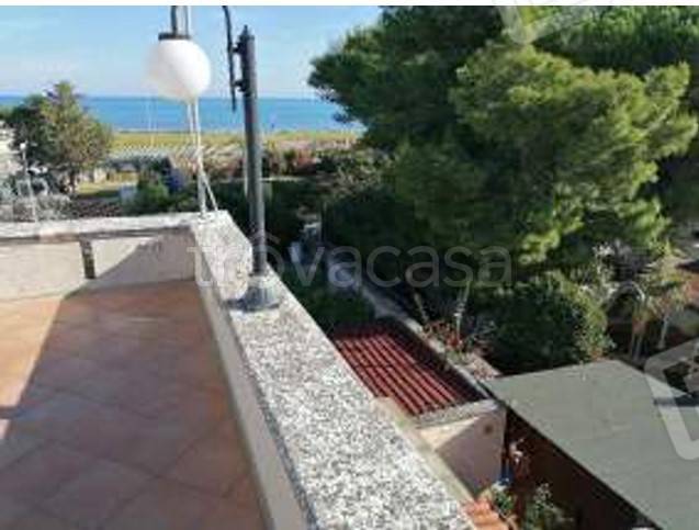 casa indipendente in vendita a Giovinazzo