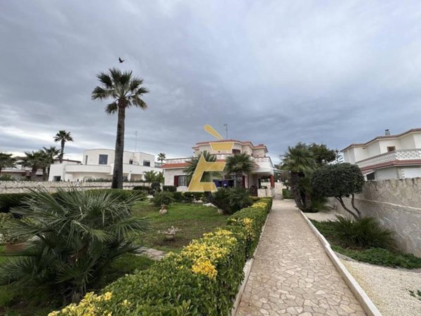 casa indipendente in vendita a Giovinazzo