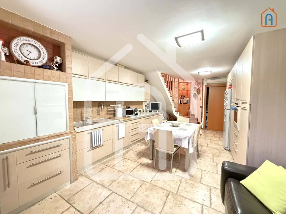 appartamento in vendita a Giovinazzo