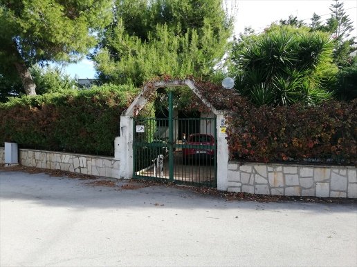 casa indipendente in vendita a Giovinazzo in zona Le Macchie