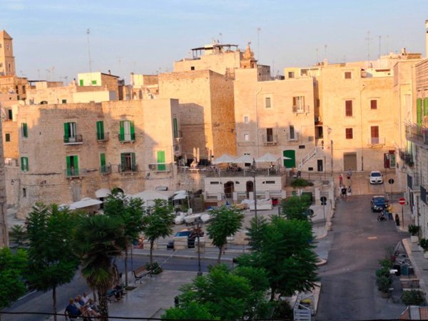 intera palazzina in vendita a Giovinazzo
