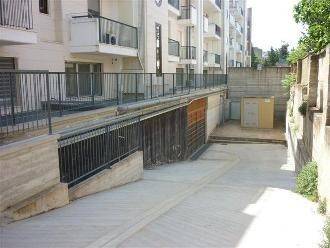 locale commerciale in vendita a Gravina in Puglia