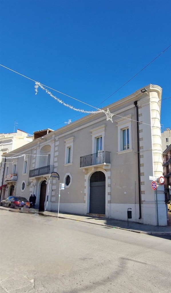 ufficio in vendita a Gravina in Puglia