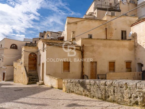 intera palazzina in vendita a Gravina in Puglia