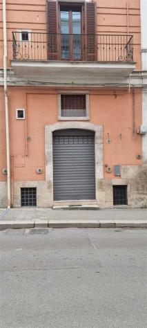locale commerciale in vendita a Gravina in Puglia