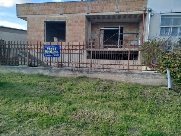 casa indipendente in vendita a Gravina in Puglia