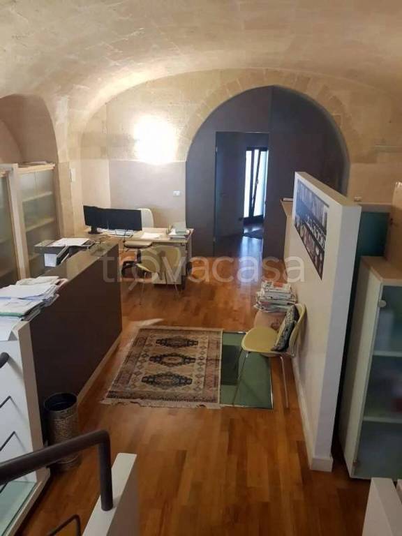 ufficio in vendita a Gravina in Puglia in zona Centro Città