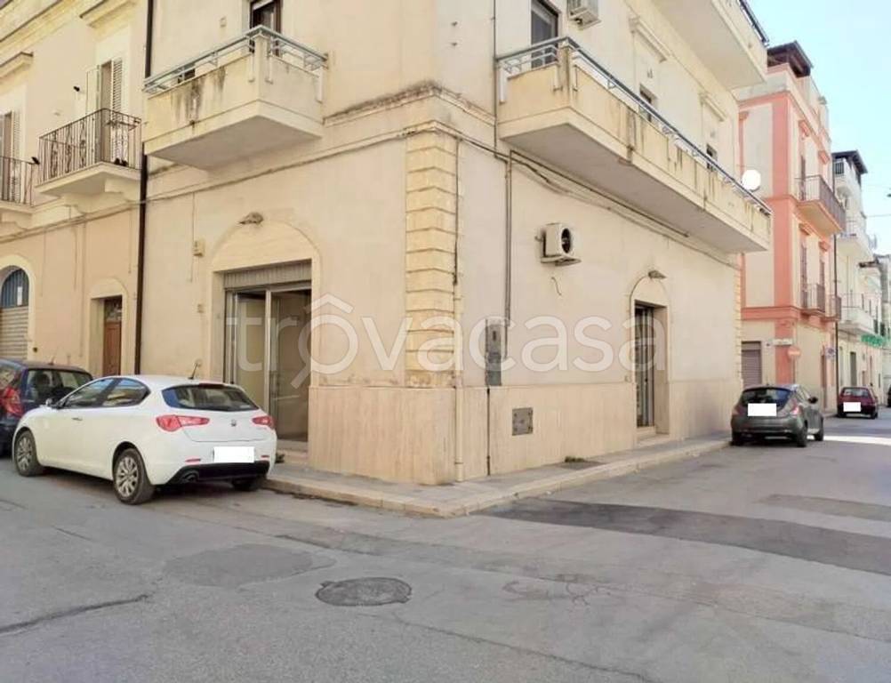 trivano in vendita a Gravina in Puglia