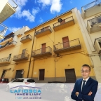 casa indipendente in vendita a Gravina in Puglia