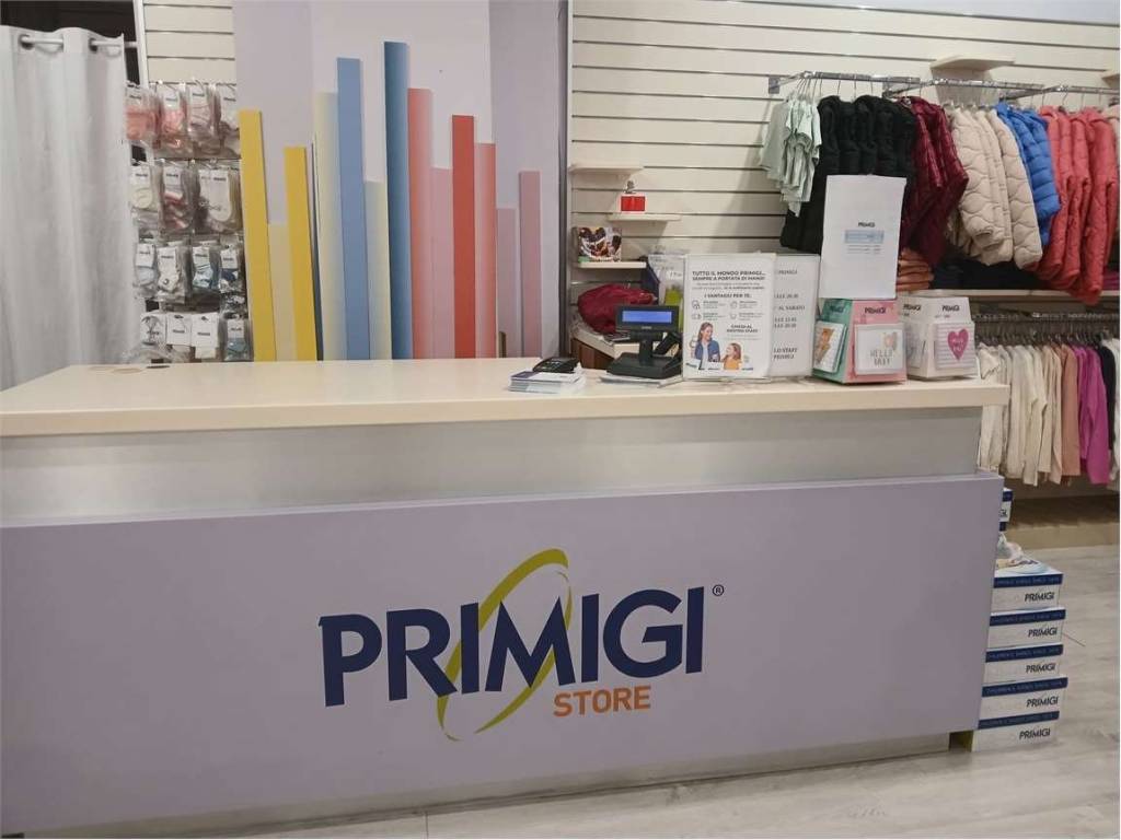 negozio in vendita a Gravina in Puglia