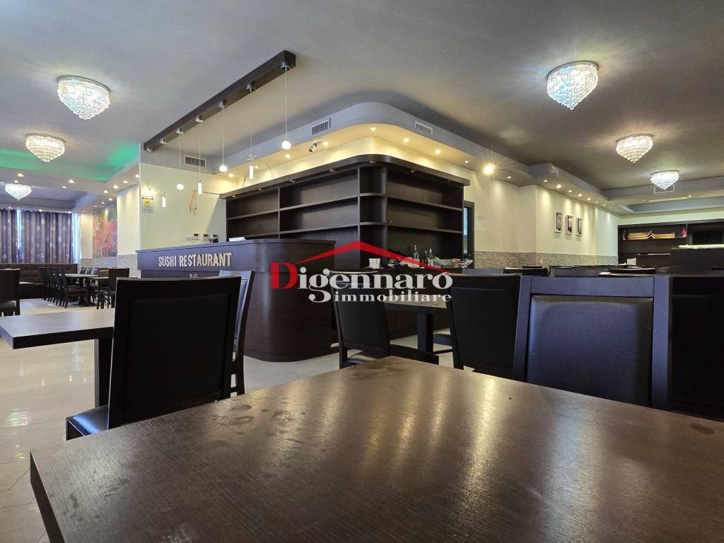 negozio in vendita a Gravina in Puglia