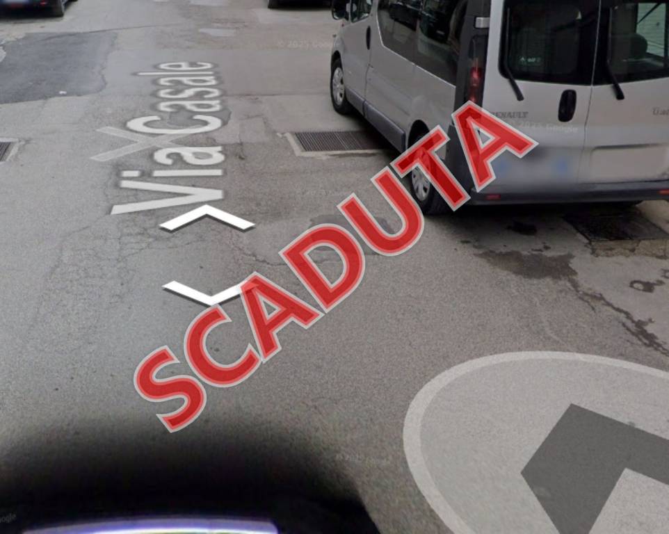 casa indipendente in vendita a Gravina in Puglia in zona Centro Città