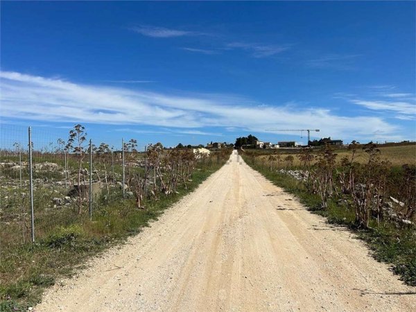 intera palazzina in vendita a Gravina in Puglia in zona Murgetta