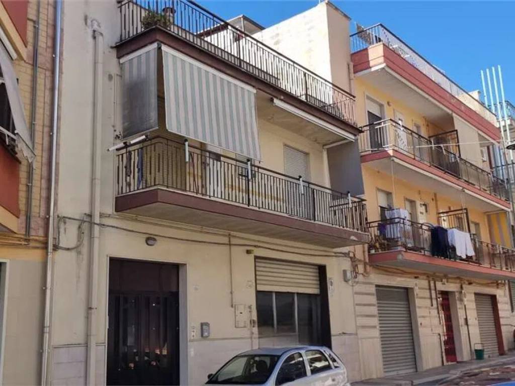 intera palazzina in vendita a Gravina in Puglia