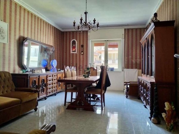 appartamento in vendita a Gravina in Puglia in zona Centro Città