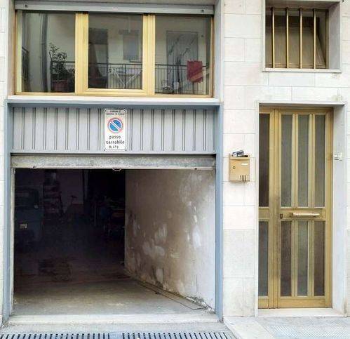 ufficio in vendita a Gravina in Puglia