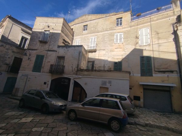appartamento in vendita a Gravina in Puglia in zona Centro Città