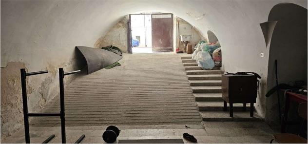 locale di sgombero in vendita a Gravina in Puglia in zona Centro Città