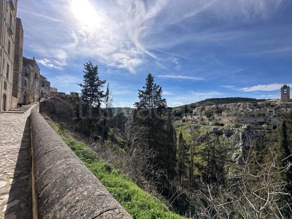 appartamento in vendita a Gravina in Puglia in zona Centro Città