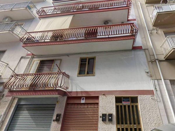 appartamento in vendita a Gravina in Puglia in zona Centro Città