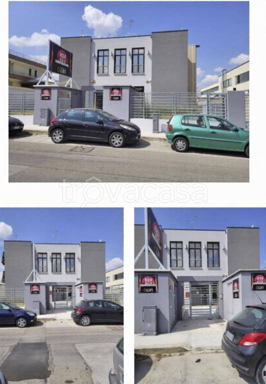 locale commerciale in vendita a Gravina in Puglia