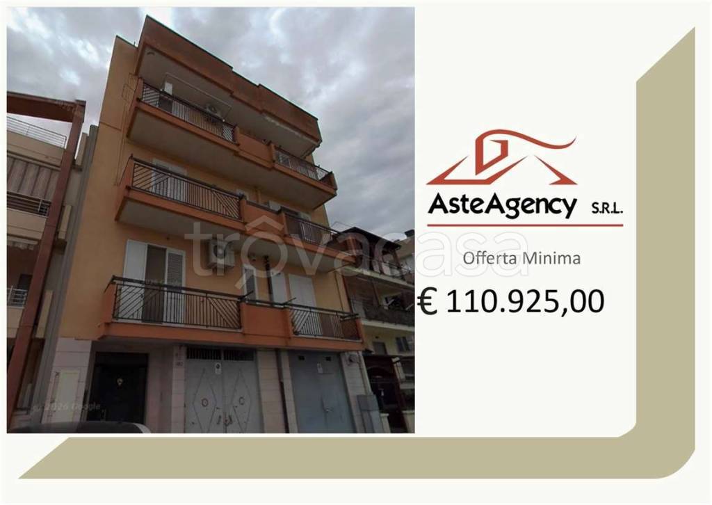 appartamento in vendita a Gravina in Puglia in zona Centro Città