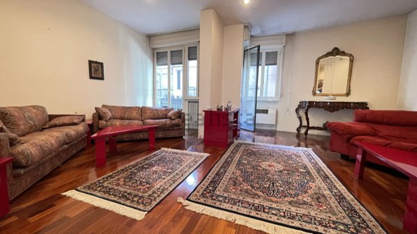 appartamento in vendita a Gravina in Puglia in zona Centro Città