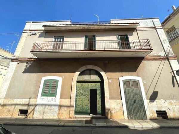 casa indipendente in vendita a Grumo Appula