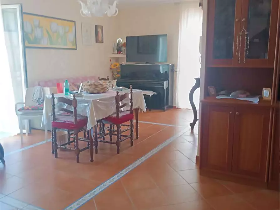 casa indipendente in vendita a Grumo Appula