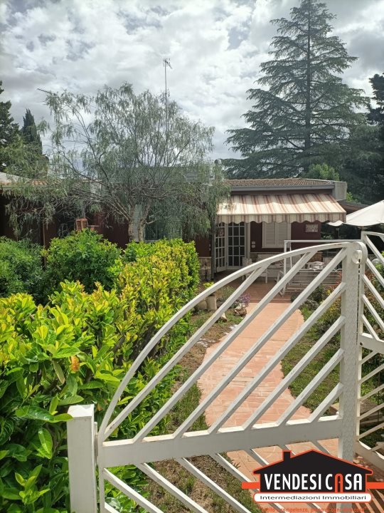 casa indipendente in vendita a Grumo Appula