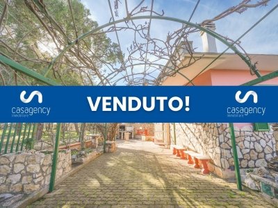 casa indipendente in vendita a Grumo Appula