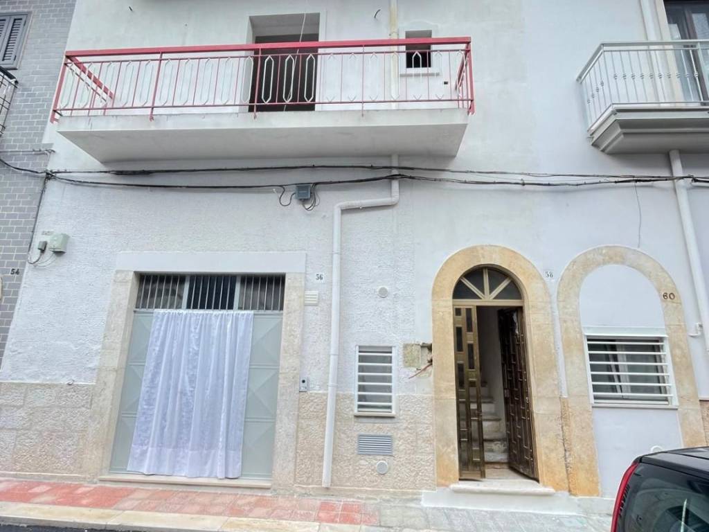 casa indipendente in vendita a Grumo Appula