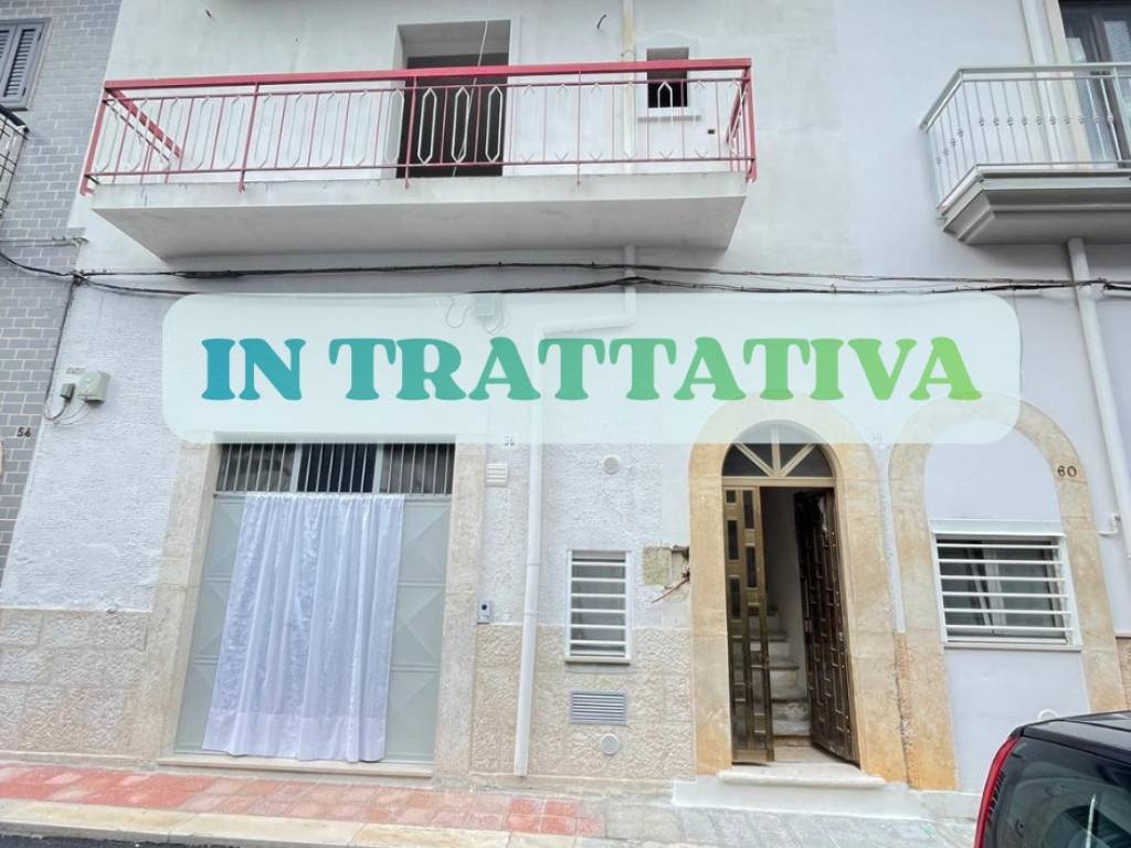 casa indipendente in vendita a Grumo Appula